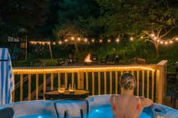 Cosmic Ridge Retreat - Image 4