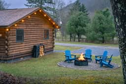 Denton Go - Cabin 2 - Image 5
