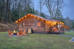 Denton Go - Cabin 3 - Image 5