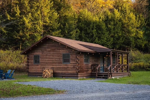 Denton Go - Cabin 2 - Image 1